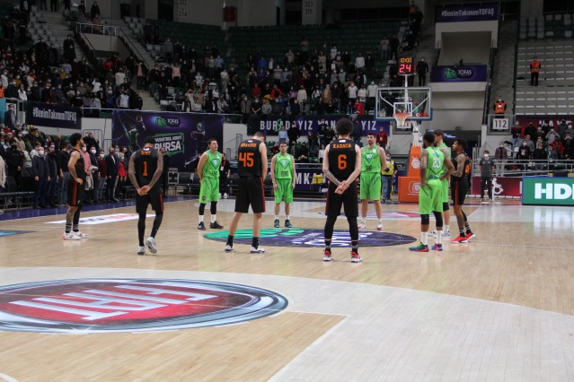 ING Basketbol Süper Ligi 14. hafta mücadelesinde TOFAŞ, Galatasaray Nef&#039;i Tofaş Basketbol Salonu&#039;nda konuk etti.