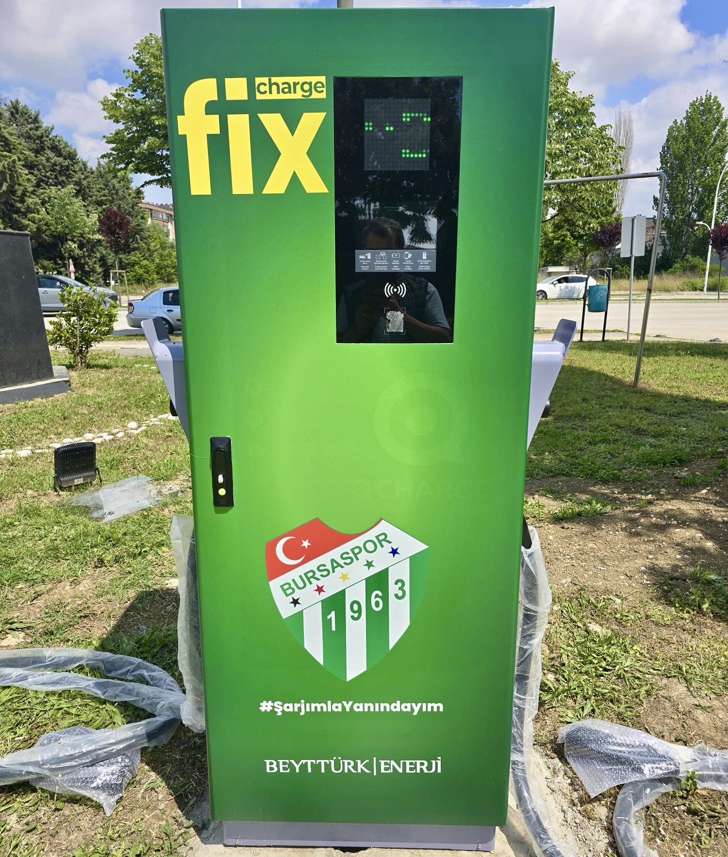 Gr P1 9 C Xw A A E R W5