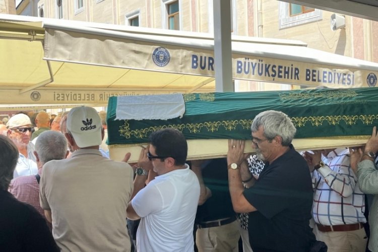 1824371 Bursada Bugun Un Aci Gunu Engin Aksoz Son Yolculuguna Ugurlandi 686Cf7Efda033