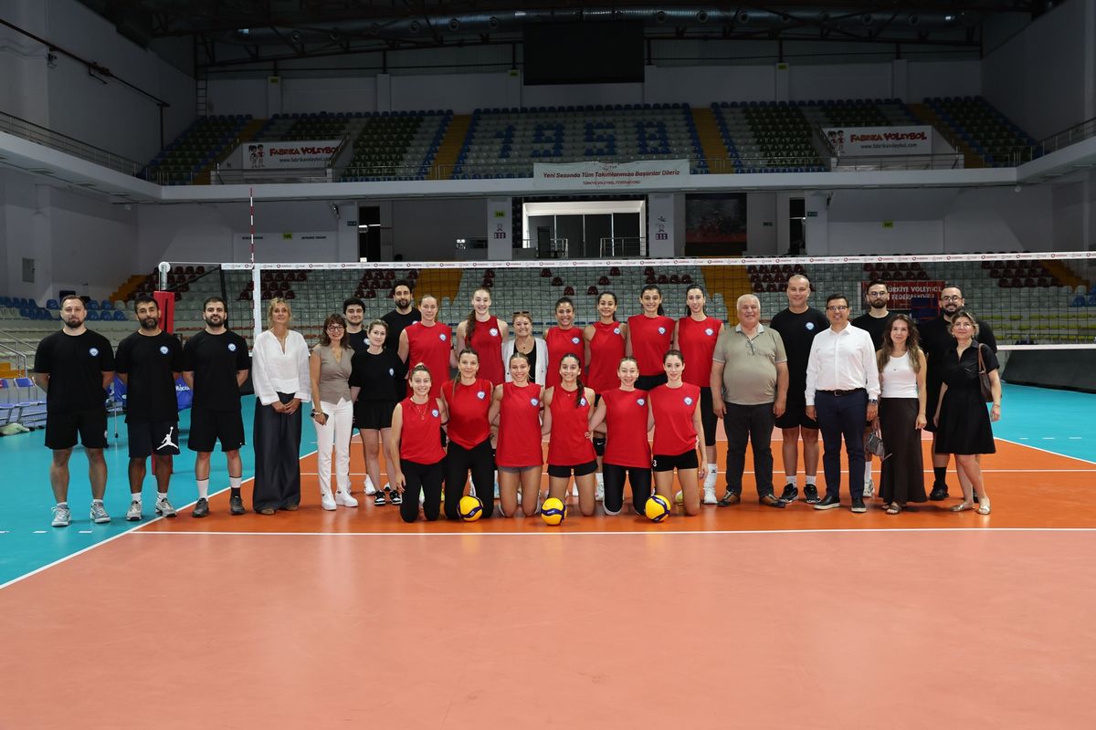 Voleybol Yeni̇ Sezon (1)