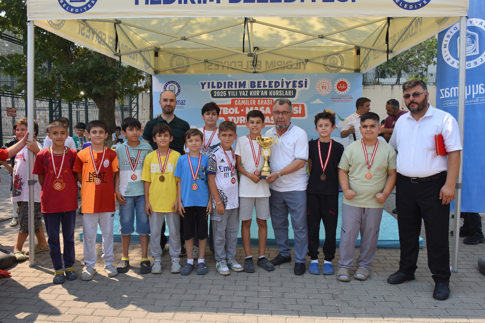 Yb (5)-33