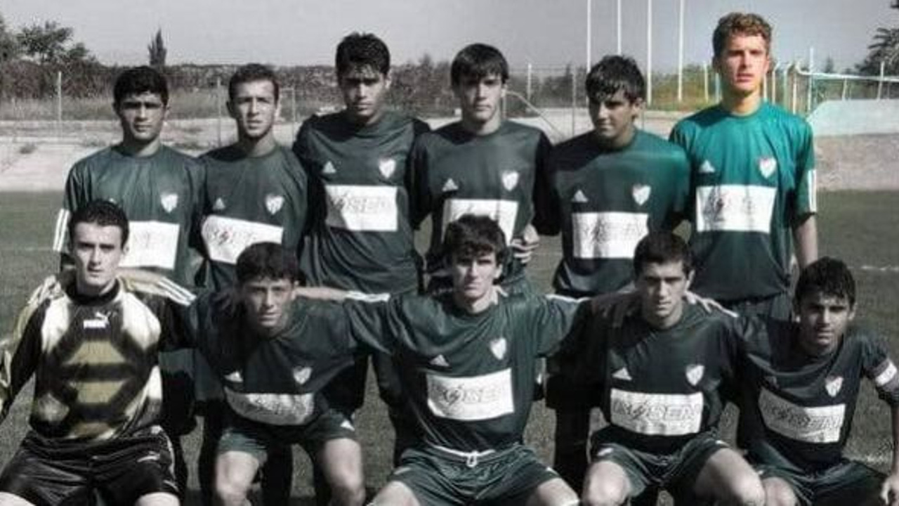 Bursaspor Ediz Bahtiyaroglu Nu Unutmadi 34D31