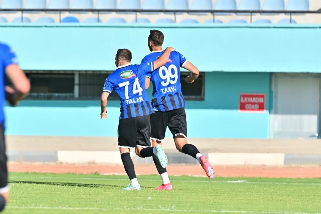 ⚽️ Goool ! Dk 45 Tayyip Mevlit Kaya