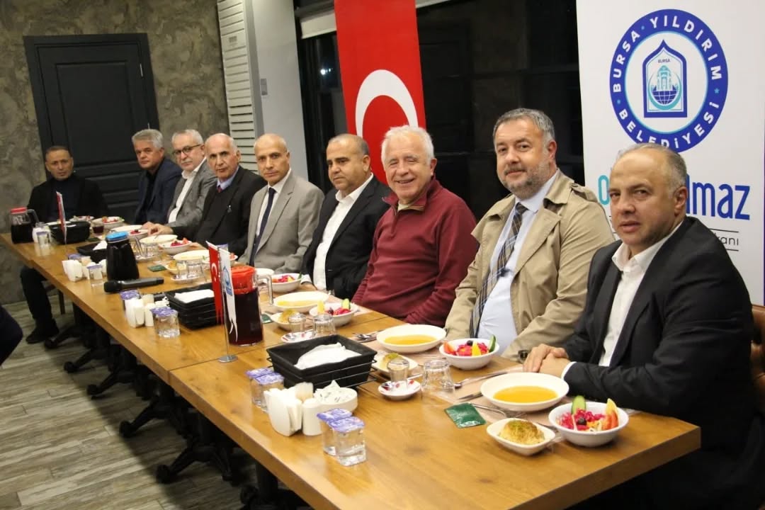 574467774 18383973784194663 7488211456942831504 N