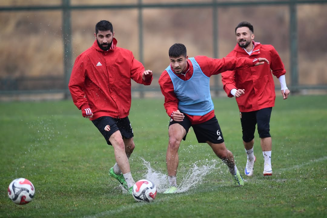 Sultan Su İnegölspor’umuz, Pazar Günü Kınık Maden Suları İnegöl İlçe Stadı’nda Konuk Edeceği Bey (2)