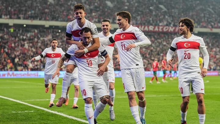 Ay Yıldızlı Takımımız, Bulgaristan’ı 2 Mağlup Ederek Hepimize Büyük Bir Gurur Yaşattı. Bursa’m (1)