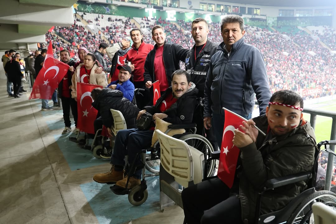 “Maça Gitmeyen Kimse Kalmasın” Diyerek Çıktığımız Yolda, Sezon Boyunca Çocuklarımızı Stadyum Atm