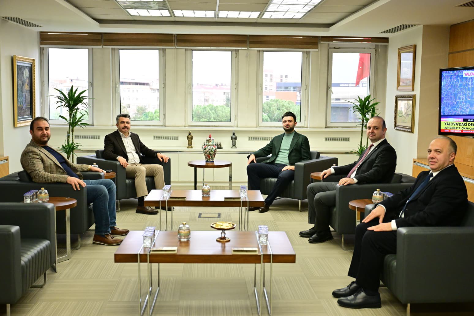 G9 V U8D O Ws A A A Z D S