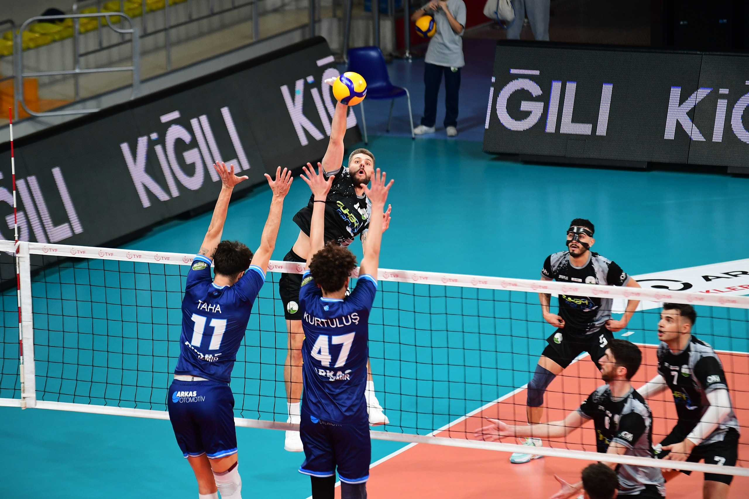 Osmangazi Belediyespor Yoluna Kayıpsız Devam Ediyor (2)