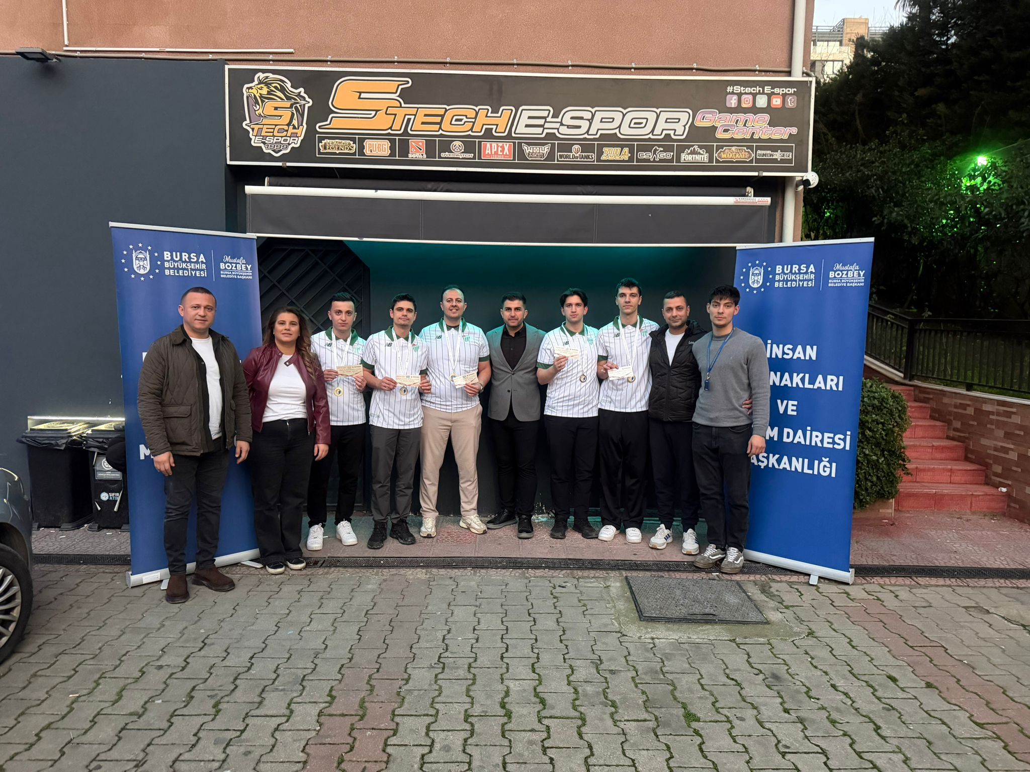 36786 M T Y5 O T U1 Yj