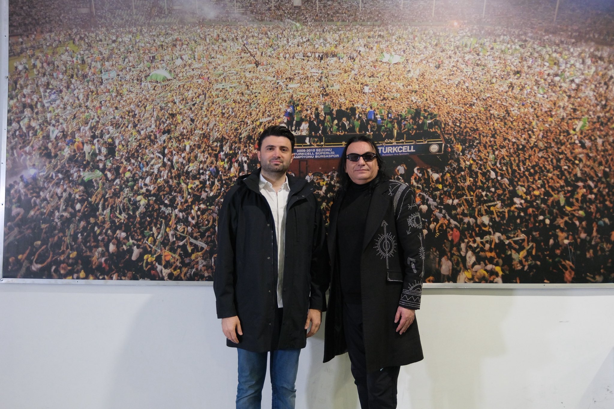 H B N3 C K O W U A Ap A9 G