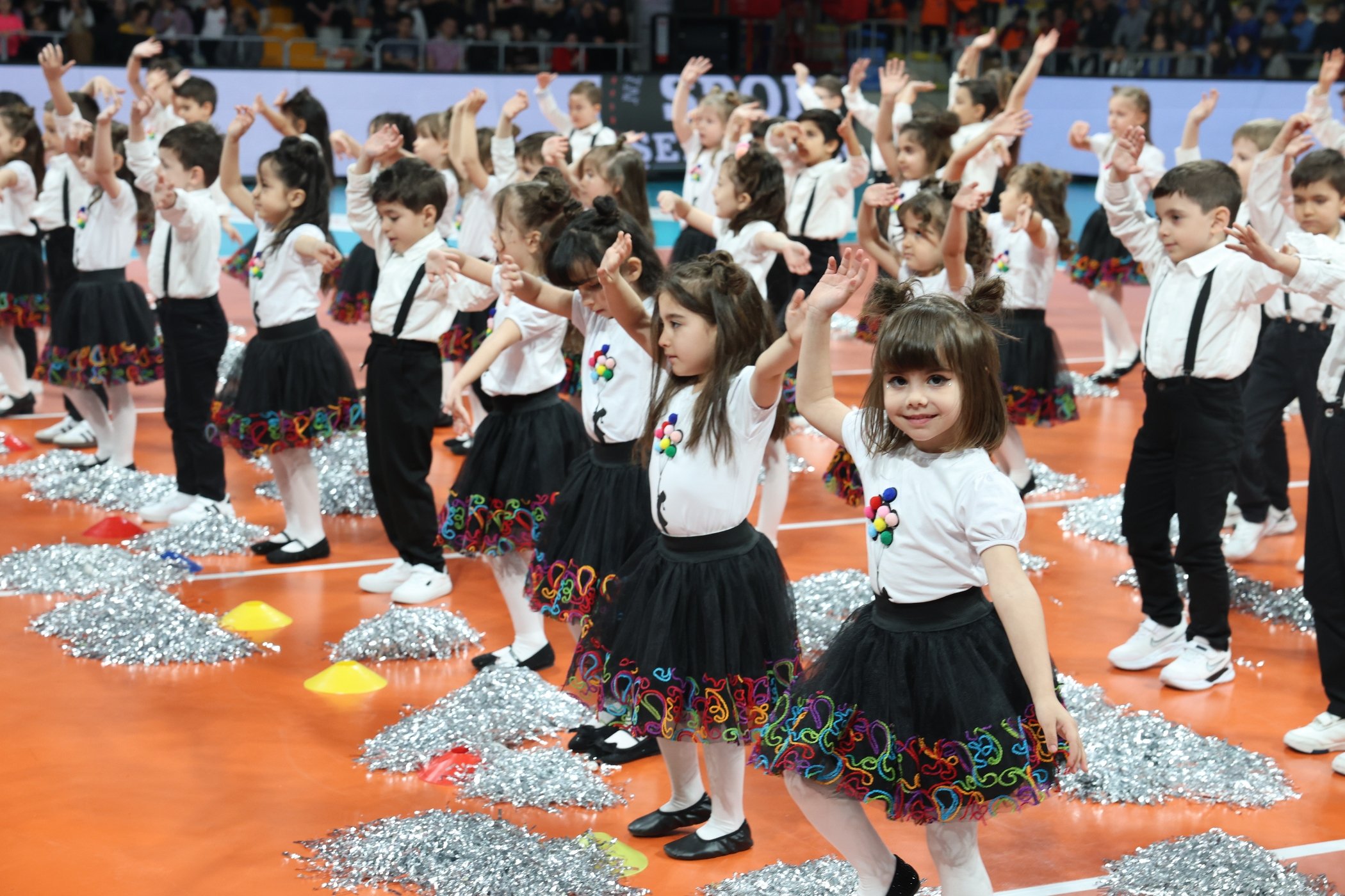 Spor Şenli̇kleri̇ (3)-2