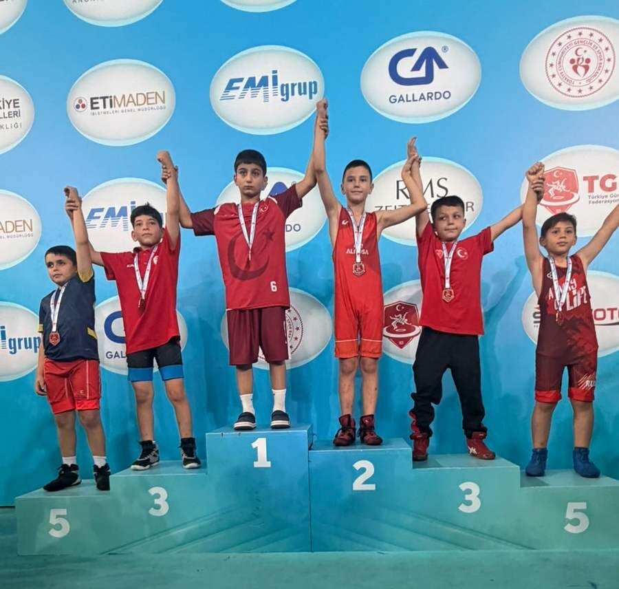 Osmangazi Belediyespor Güreş Takımı (2)