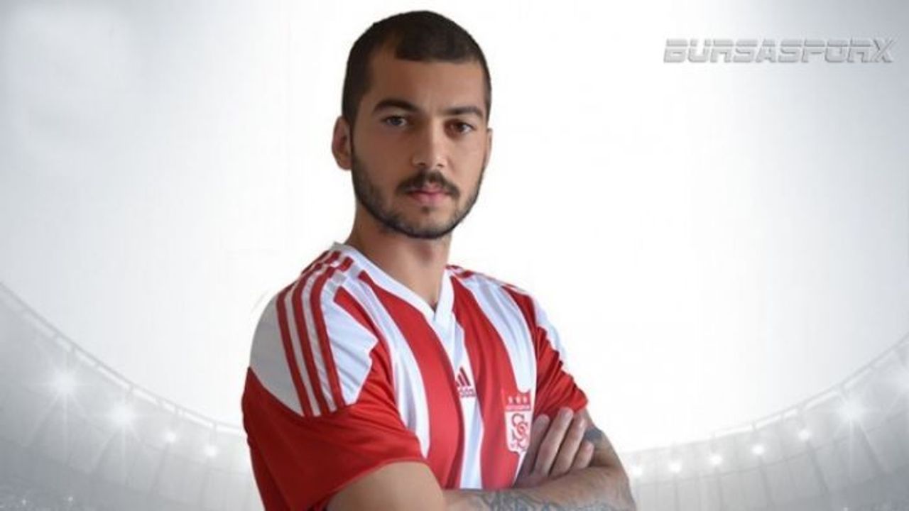 Bursaspor Beykan Şimşek'i transfer etti!