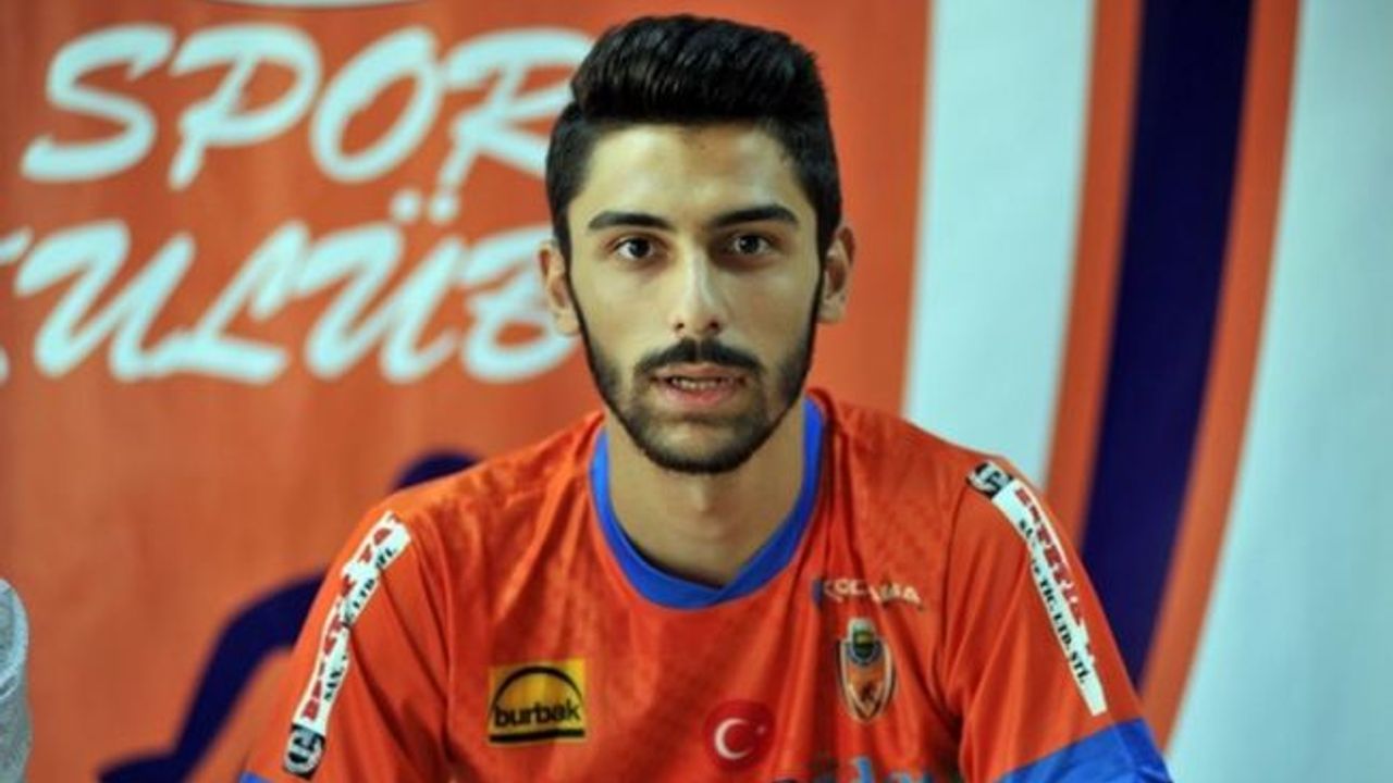İnegöl Belediyespor, Fenerbahçe'den Berkant Hızarcı'yı transfer etti