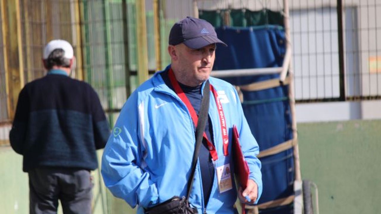 Akhisardemirspor deplasmanda kazanmaya devam ediyor