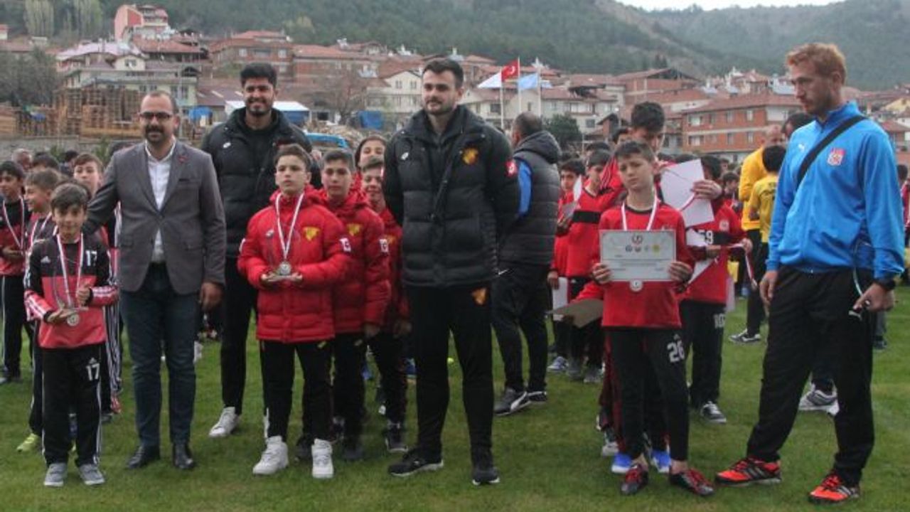Tosya Pirinç Kupası Bursaspor'un