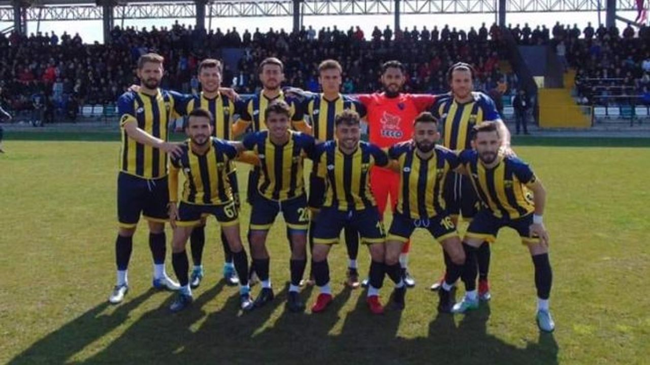 Yenişehirspor futbolcuları isyan etti "Alacaklarımızı istiyoruz"