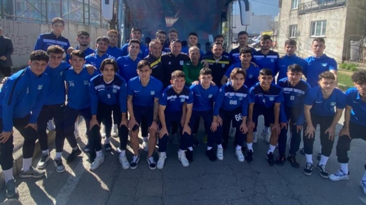 Bursa Yıldırımspor U19 Takımı Türkiye Finalleri için yola çıktı
