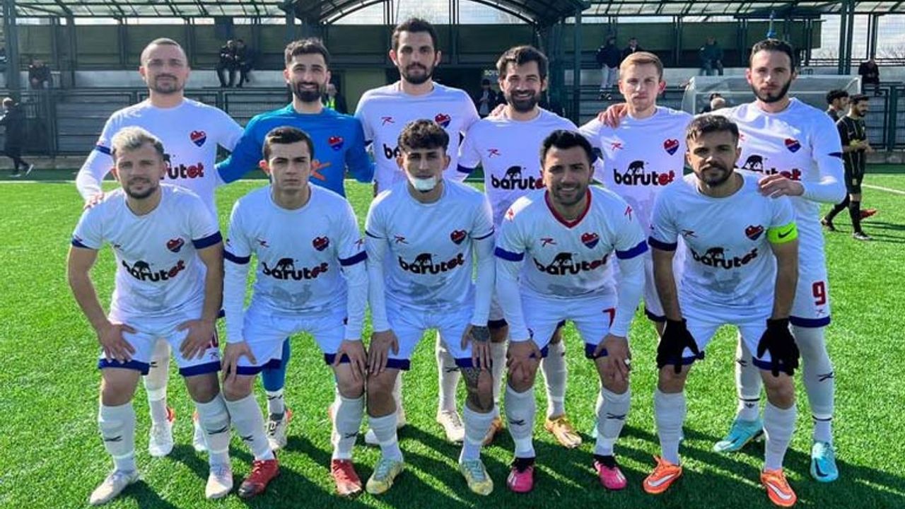 Şampiyon Mustafakemalpaşaspor gol olup yağdı