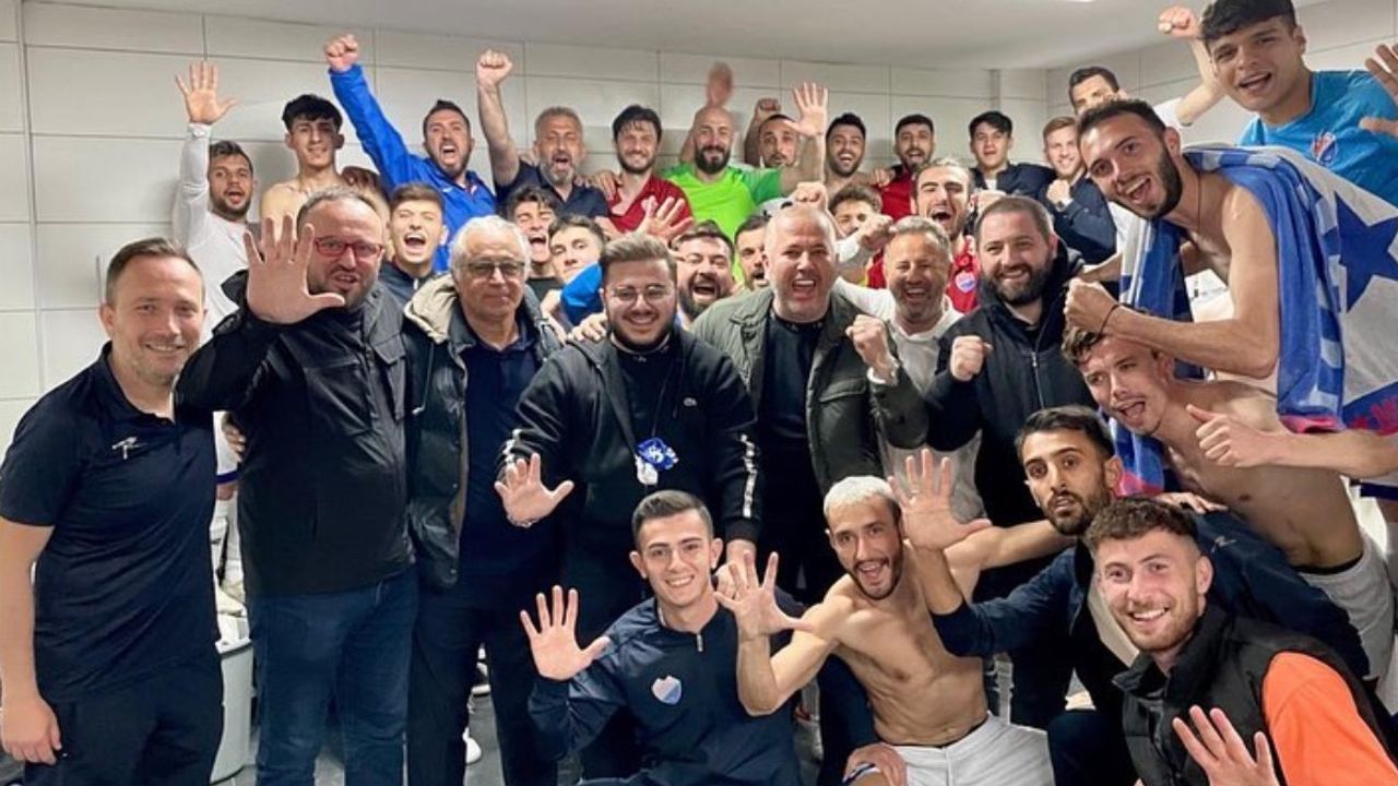 Mustafakemalpaşaspor Belediye Çakırlıspor'u 5 golle geçti