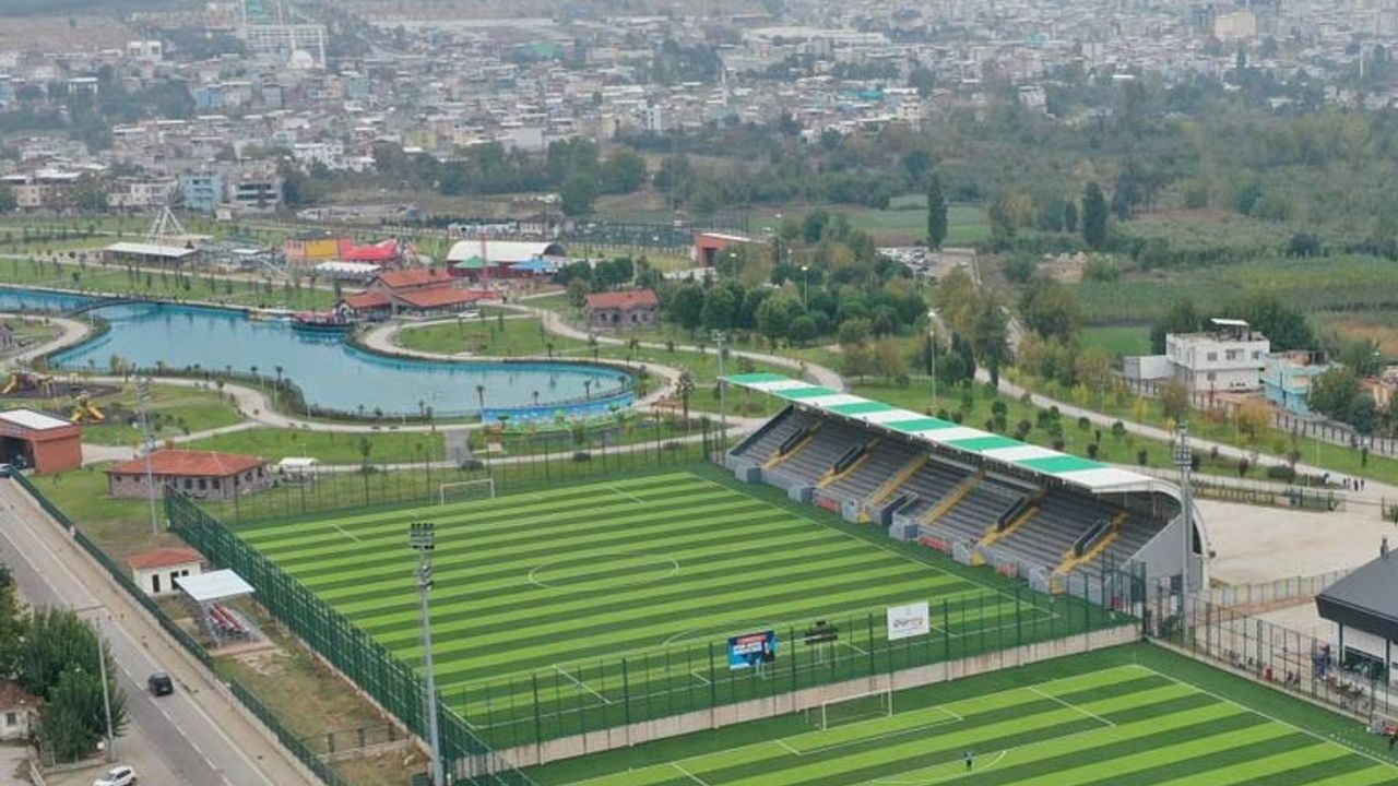 Mustafakemalpaşaspor ve İznikspor maçı Vakıf Bera'da