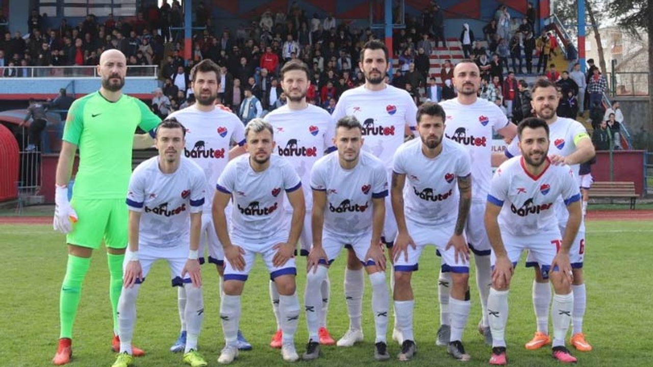 Mustafakemalpaşaspor Belediye son maçına çıkıyor