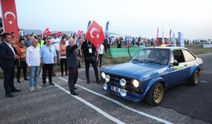 Mustafa Bozbey: "Motor sporlarına tutkuyla bağlıyız"