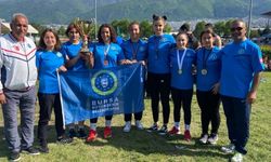 Bursa Büyükşehir Belediyesporlu atletlerden 12 madalya, 1 kupa