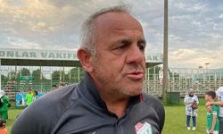 Bursaspor'da Hakan Cenkçiler ile yollar ayrıldı
