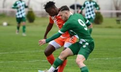Bursaspor'da genç futbolcu ile yollar ayrıldı