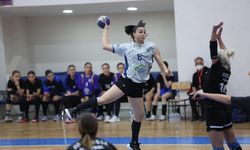 Bursa Büyükşehir Belediyespor İzmir Gençlik Spor Kulübü’nü konuk ediyor