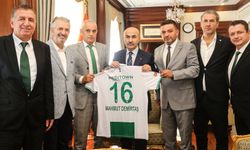 Bursaspor'dan Vali Mahmut Demirtaş'a ziyaret