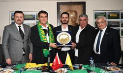 Mustafa Dündar'dan Altınok Spor Kulübü'ne ziyaret