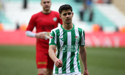 Bursaspor'da Mustafa Genç formasına kavuştu