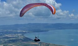 Bursa Gürle dağında yamaç paraşütü heyecanı başlıyor
