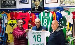 Bursaspor eski Antrenörü Erhan Erdener vefat etti