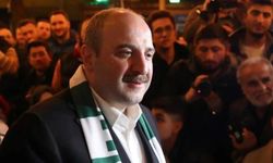 Bursaspor'un ilk deplasman sponsoru Mustafa Varank oldu