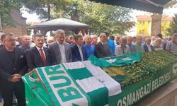 Bursaspor'un eski başkanlarından Kani Şen son yolculuğuna uğurlandı