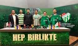 Bursaspor'un forma göğüs sponsoru Atış Yapı oldu