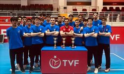 Voleybolda İnegöl Belediyespor farkı