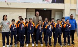 Osmangazi Belediyesporlu minik tekvandocular 12 madalya kazandı