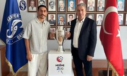 Bursaspor'un yeni transferi Sarıyer'e veda etti