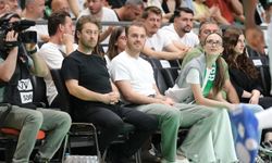 Ertuğrul Ersoy’dan Bursaspor Yörsan’a tribün desteği