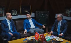 Bakan Osman Aşkın Bak ve Bilal Erdoğan'dan Bursaspor’a ziyaret