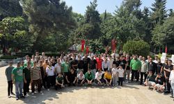 Teksas Grubu’ndan geleneksel bayramlaşma ve şehitlik ziyareti