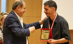 Sertaç Çam’a yılın oyuncusu ödülü