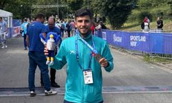 Azad Demirtaş’tan dünya ikinciliği! Osmangazi Belediyespor gururlandırdı