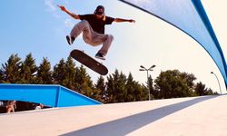 Genç kaykaycılar Sukaypark’ta hünerlerini sergiledi
