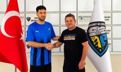 Karacabey Belediyespor’da iki yeni imza
